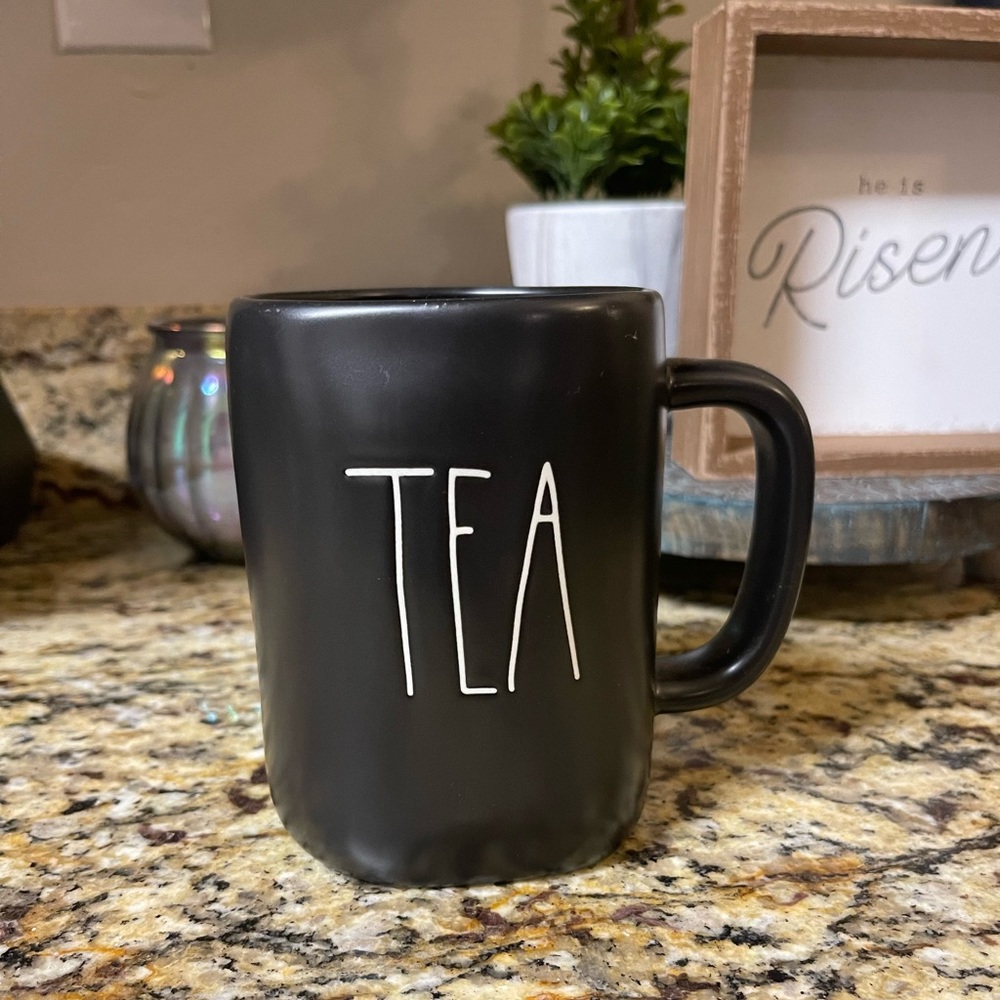 Rae Dunn coffee mug